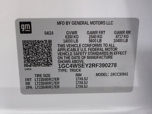 Used 2024 Chevrolet Silverado 3500 LT w/ Convenience Package RWD image 38