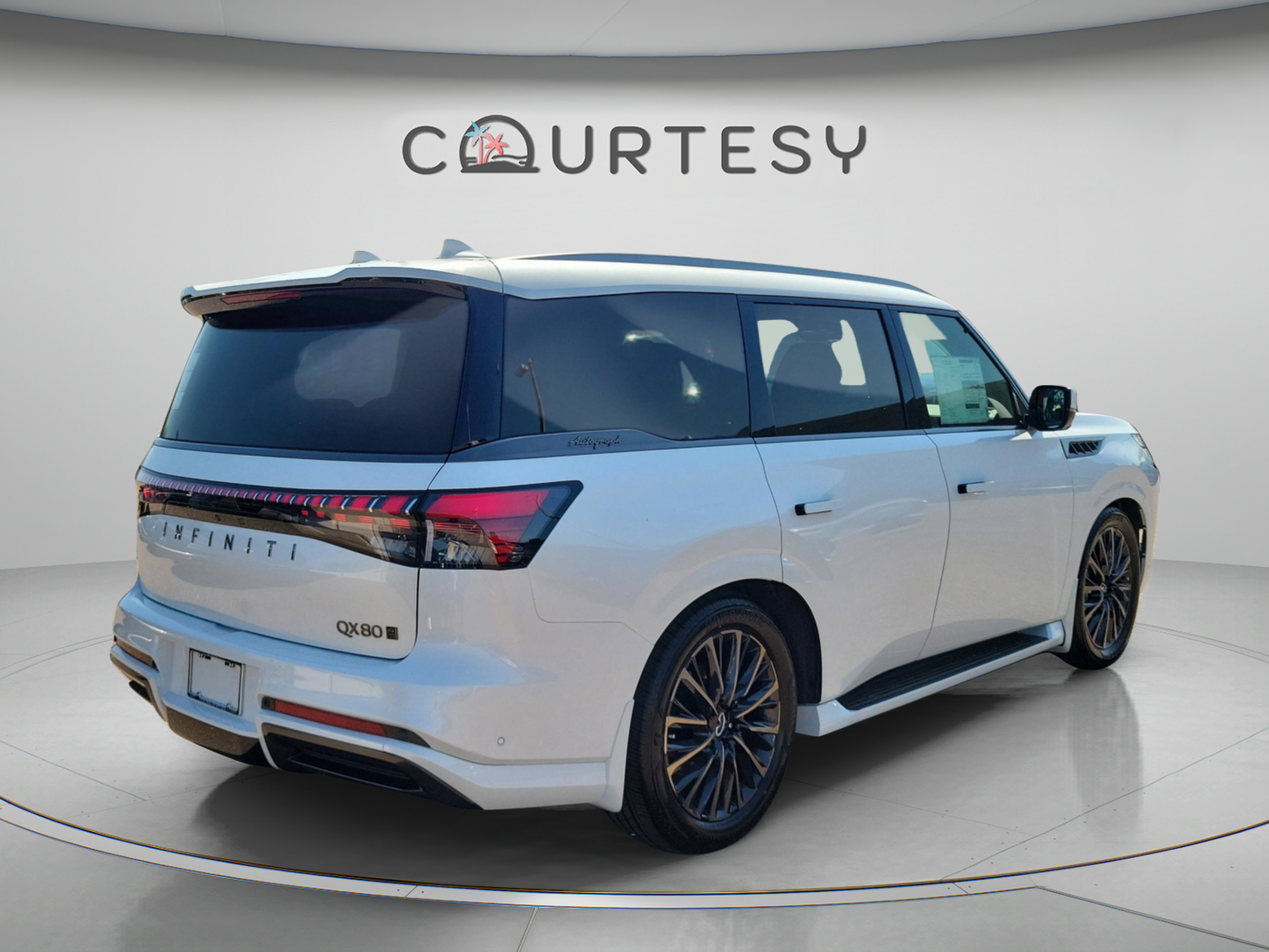 New 2026 INFINITI QX80 Autograph w/ Premium Cargo Package AWD/4WD image 3