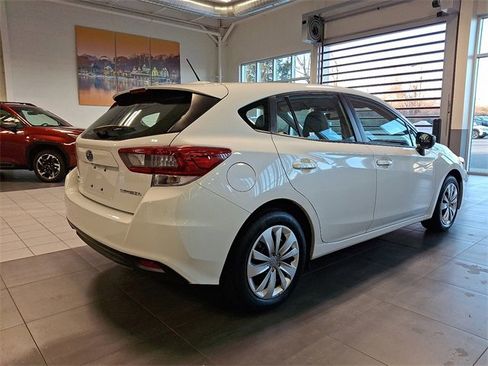 Certified 2023 Subaru Impreza 2.0i image 6