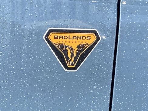 New 2025 Ford Bronco Badlands AWD/4WD image 8