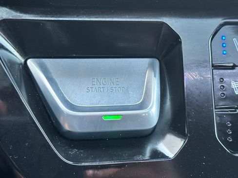 Used 2022 GMC Sierra 1500 AT4 w/ AT4 Premium Package AWD/4WD image 29