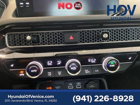 Used 2024 Honda Civic Touring image 14