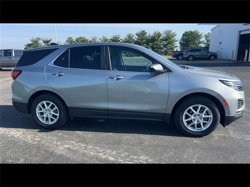 Certified 2023 Chevrolet Equinox LT image 9