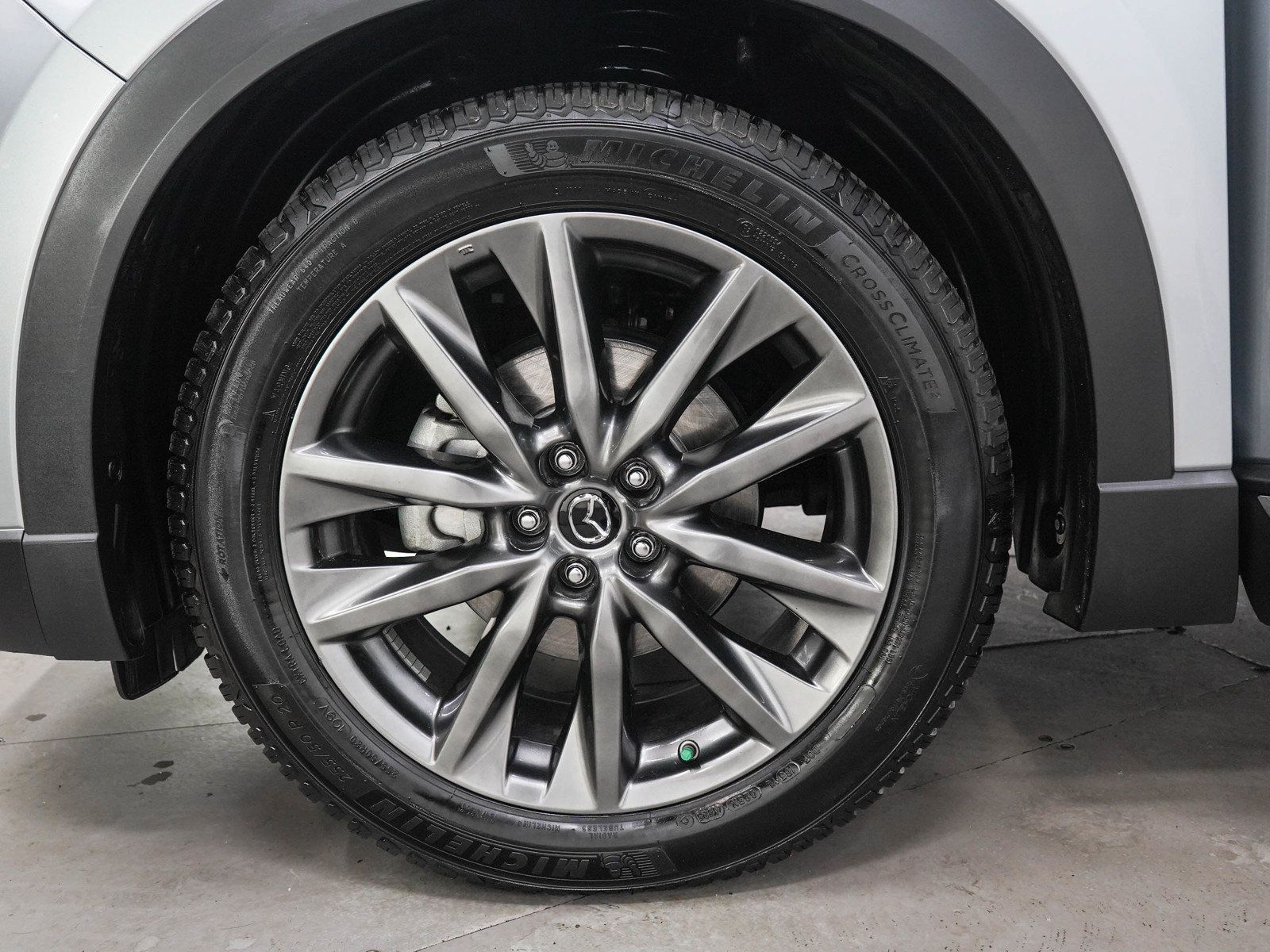Used 2020 MAZDA CX-9 Signature AWD/4WD image 33