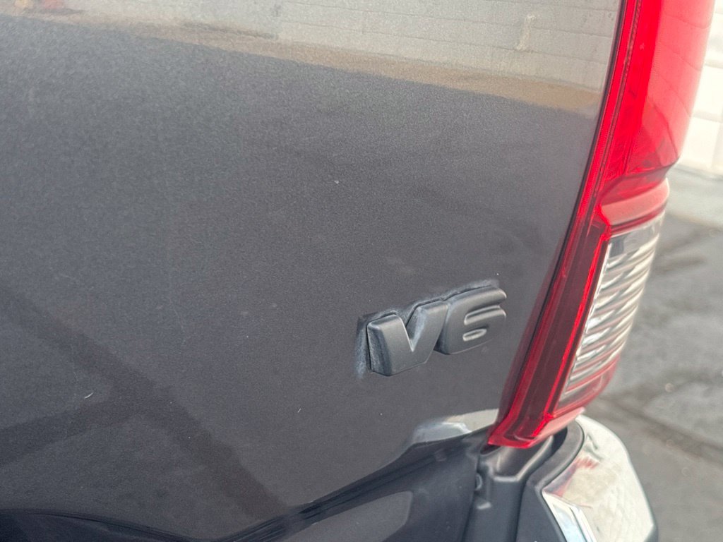 Used 2022 Toyota Tacoma SR5 RWD image 31