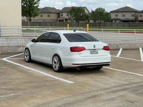 Used 2016 Volkswagen Jetta GLI SEL FWD image 6
