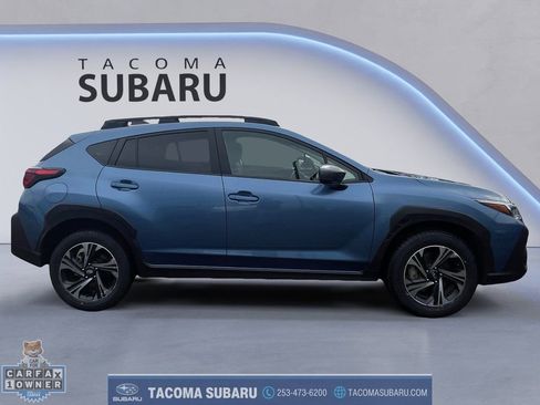 Used 2024 Subaru Crosstrek 2.0i Premium image 6