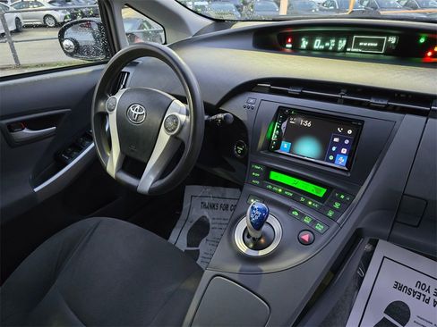 Used 2011 Toyota Prius Two image 10