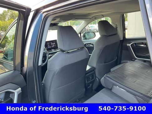 Used 2024 Toyota RAV4 XLE w/ Convenience Package image 16