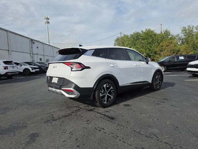 Used 2025 Kia Sportage EX FWD image 5