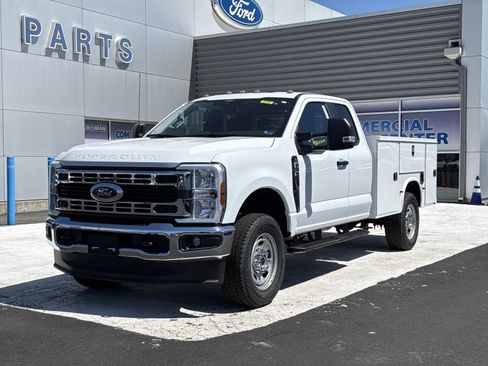 New 2026 Ford F350 XL w/ XL Chrome Package AWD/4WD image 7