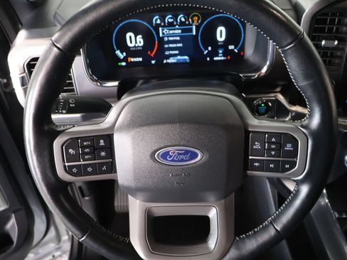 Used 2022 Ford F150 Lariat w/ Equipment Group 502A High AWD/4WD image 3