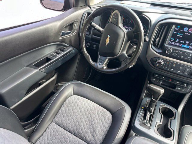 Used 2017 Chevrolet Colorado Z71 AWD/4WD image 20