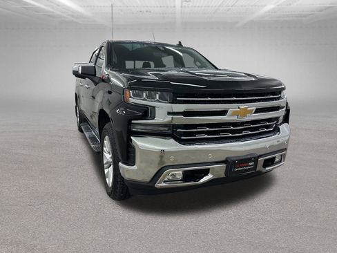 Used 2022 Chevrolet Silverado 1500 LTZ w/ LTZ Premium Package image 3