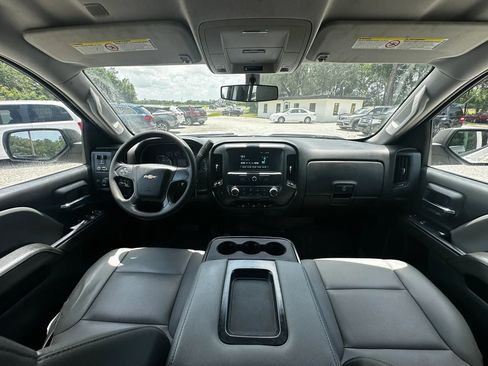 Used 2018 Chevrolet Silverado 2500 W/T AWD/4WD image 24