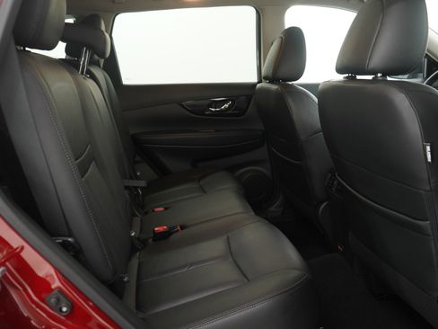 Used 2020 Nissan Rogue SL w/ Premium Package image 14