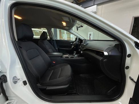 Used 2019 Nissan Altima 2.5 S FWD image 27
