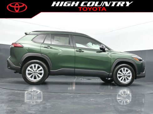 New 2026 Toyota Corolla Cross LE FWD image 41