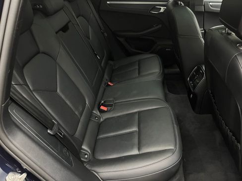 Used 2022 Porsche Macan GTS image 34