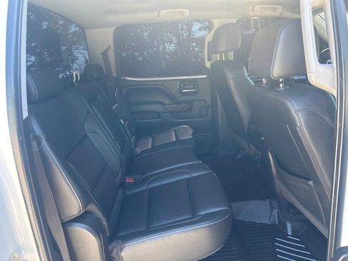 Used 2018 GMC Sierra 1500 SLT w/ SLT Premium Package AWD/4WD image 19