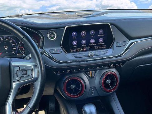 Used 2021 Chevrolet Blazer RS w/ Enhanced Convenience Package image 9