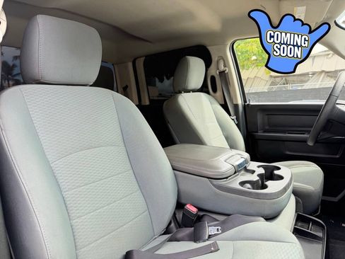 Used 2018 RAM 1500 Express w/ Express Value Package RWD image 13