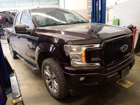 Used 2018 Ford F150 XL w/ Equipment Group 101A Mid AWD/4WD image 4