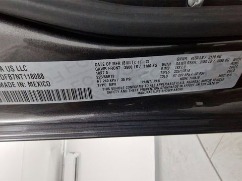 Used 2022 Jeep Compass Latitude image 28