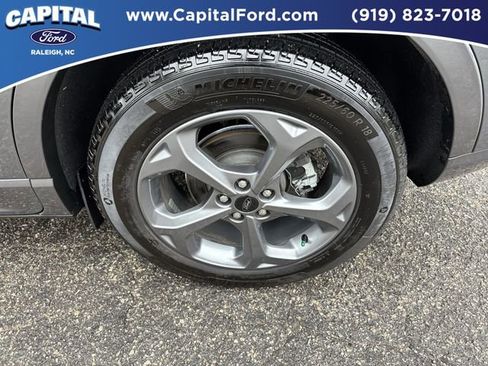 Certified 2024 Ford Escape ST-Line w/ Tech Pack #1 image 13