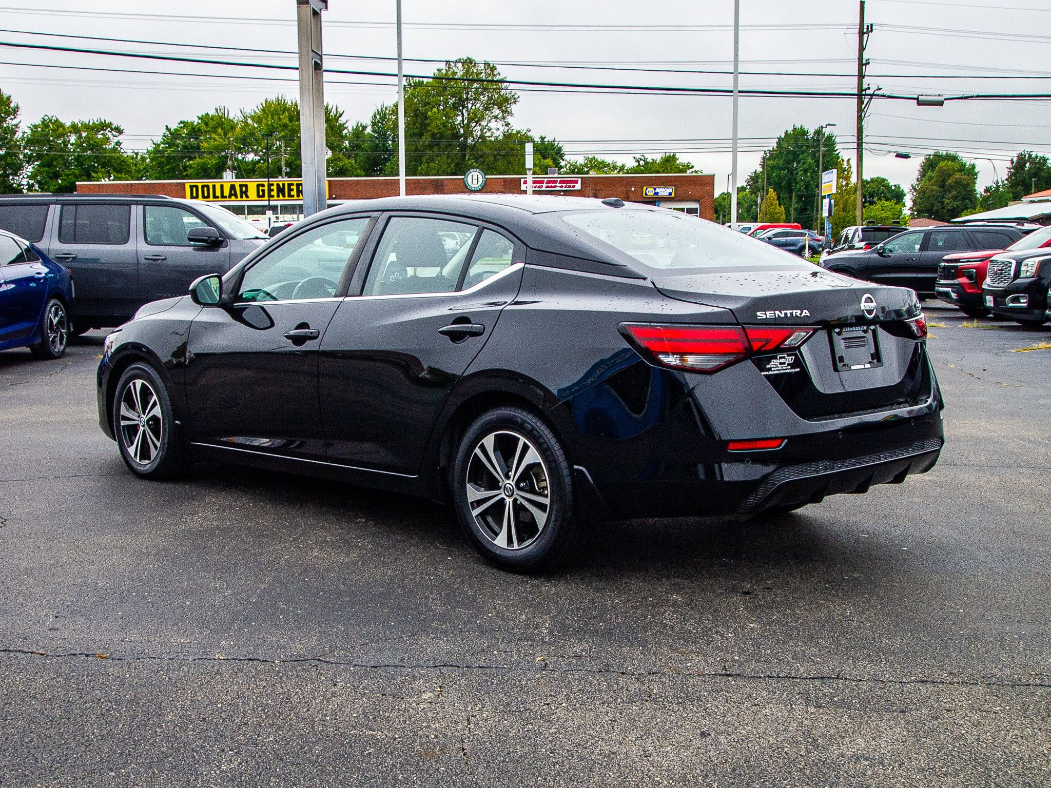 Used 2022 Nissan Sentra SV w/ All-Weather Package FWD image 5