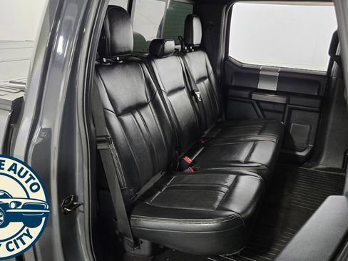 Used 2016 Ford F150 XLT w/ Equipment Group 302A Luxury AWD/4WD image 42