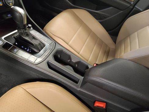 Used 2021 Volkswagen Jetta SEL image 26