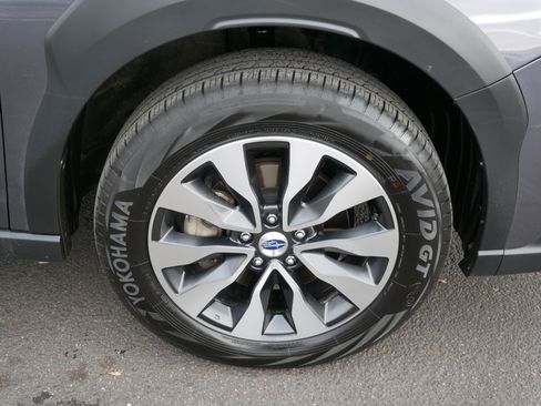 Certified 2025 Subaru Outback Touring w/ Tech Package 3 image 15