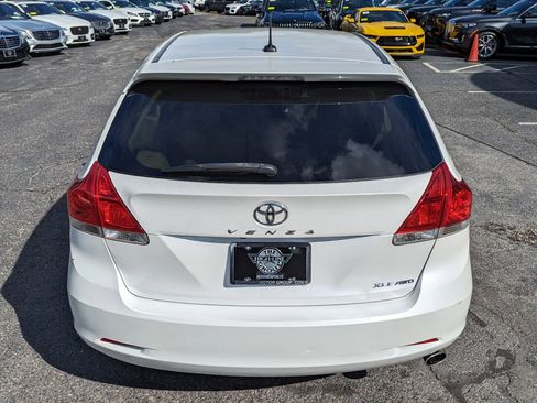 Used 2012 Toyota Venza XLE image 8