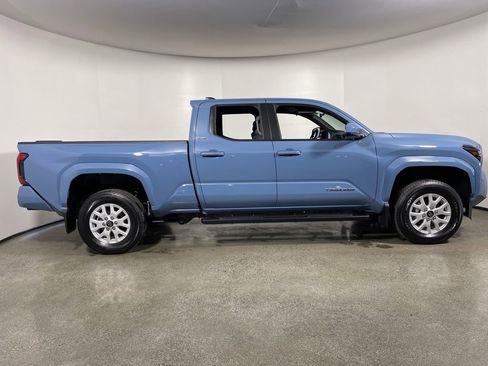 New 2026 Toyota Tacoma SR5 image 2