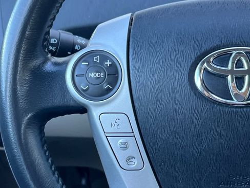 Used 2010 Toyota Prius Five image 27