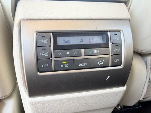 Used 2015 Lexus GX 460 w/ Premium Package AWD/4WD image 14