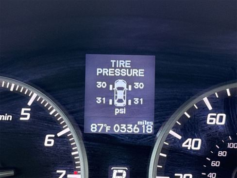 Used 2017 Acura ILX image 23