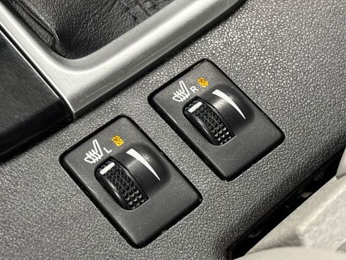 Used 2018 Toyota Highlander XLE image 38