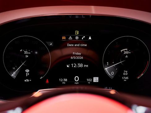 Used 2023 Bentley Bentayga AWD/4WD image 66