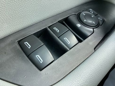 Used 2021 Chevrolet Blazer LT FWD image 21