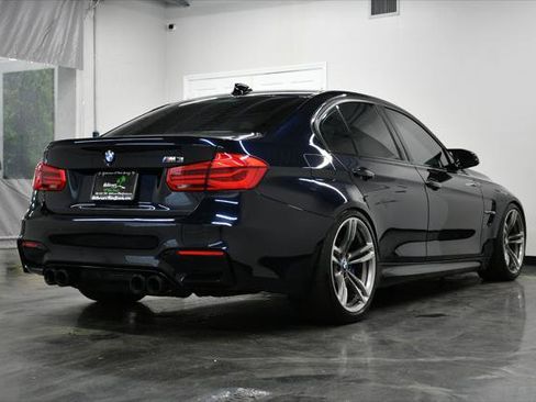 Used 2018 BMW M3 RWD image 20
