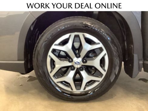 Used 2021 Subaru Forester Premium AWD/4WD image 19