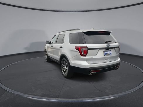 Used 2016 Ford Explorer Sport image 7