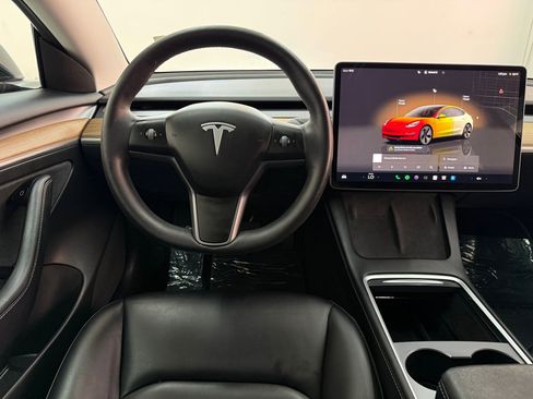 Used 2023 Tesla Model 3 Standard Range image 24
