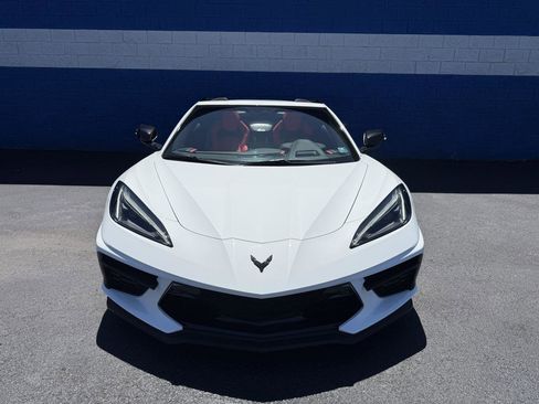 Used 2023 Chevrolet Corvette Stingray Premium Conv w/ Z51 Performance Package RWD image 4