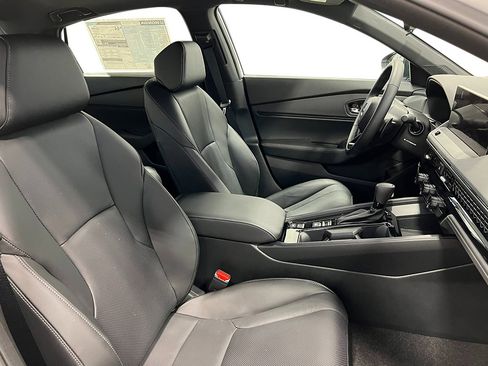 New 2025 Honda Accord Sport image 30