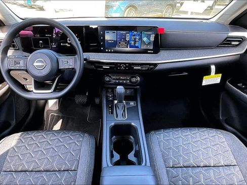 New 2026 Nissan Kicks SV image 5