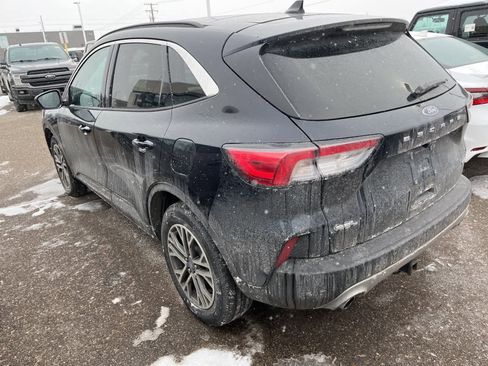 Used 2021 Ford Escape SEL w/ Technology Package image 7