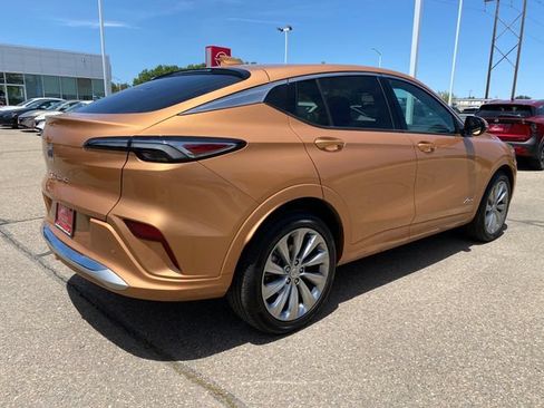 Used 2025 Buick Envista Avenir FWD image 5